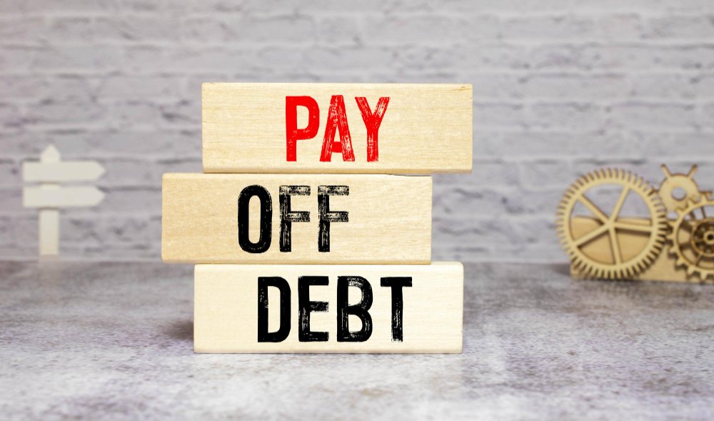 How to Pay Off $10000 in Credit Card Debt